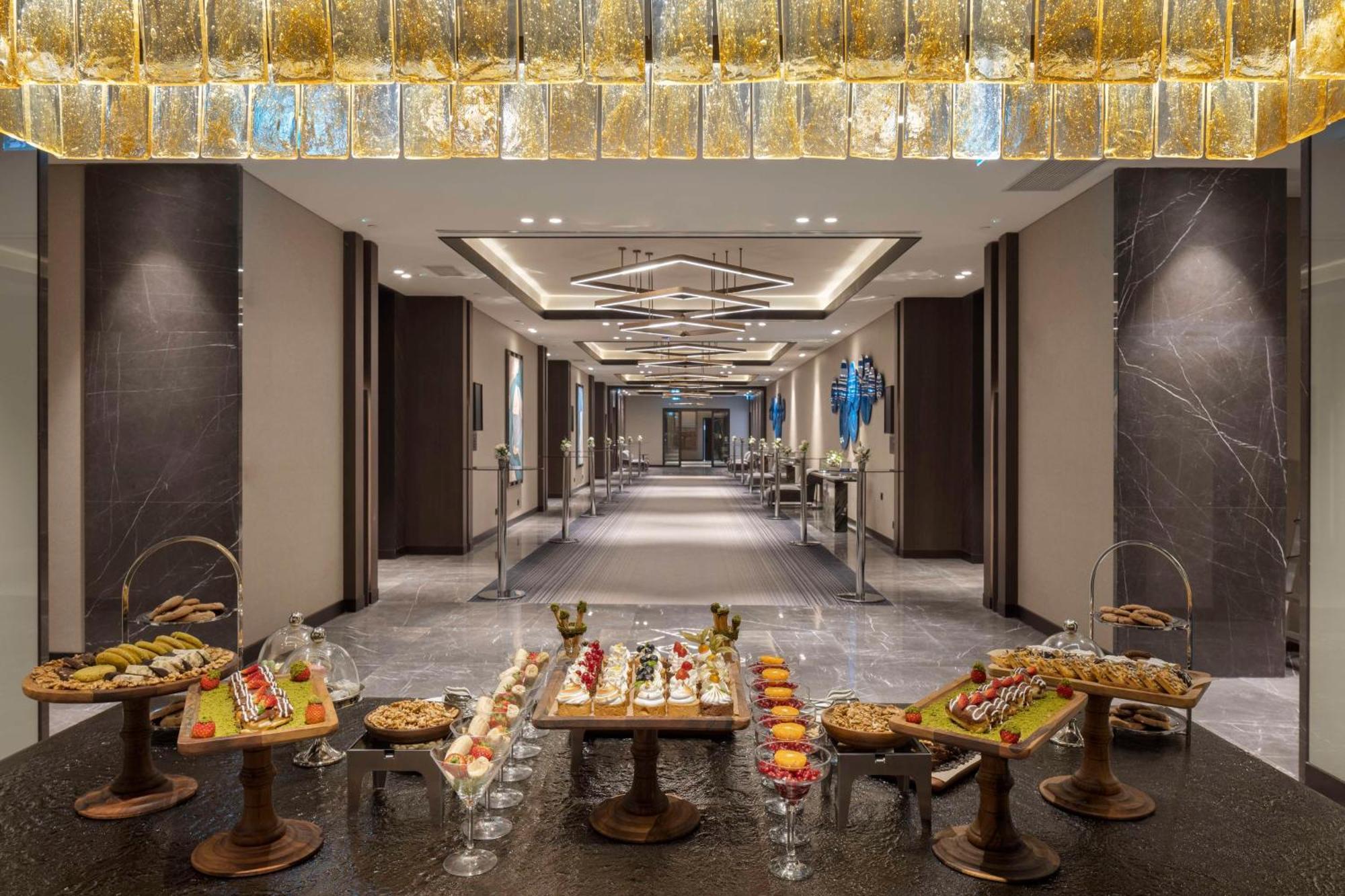 Doubletree By Hilton Sanliurfa Hotel Kültér fotó
